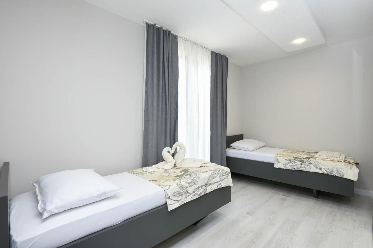 Sunny Day Luxury Holiday Apartments Orebić Esterno foto