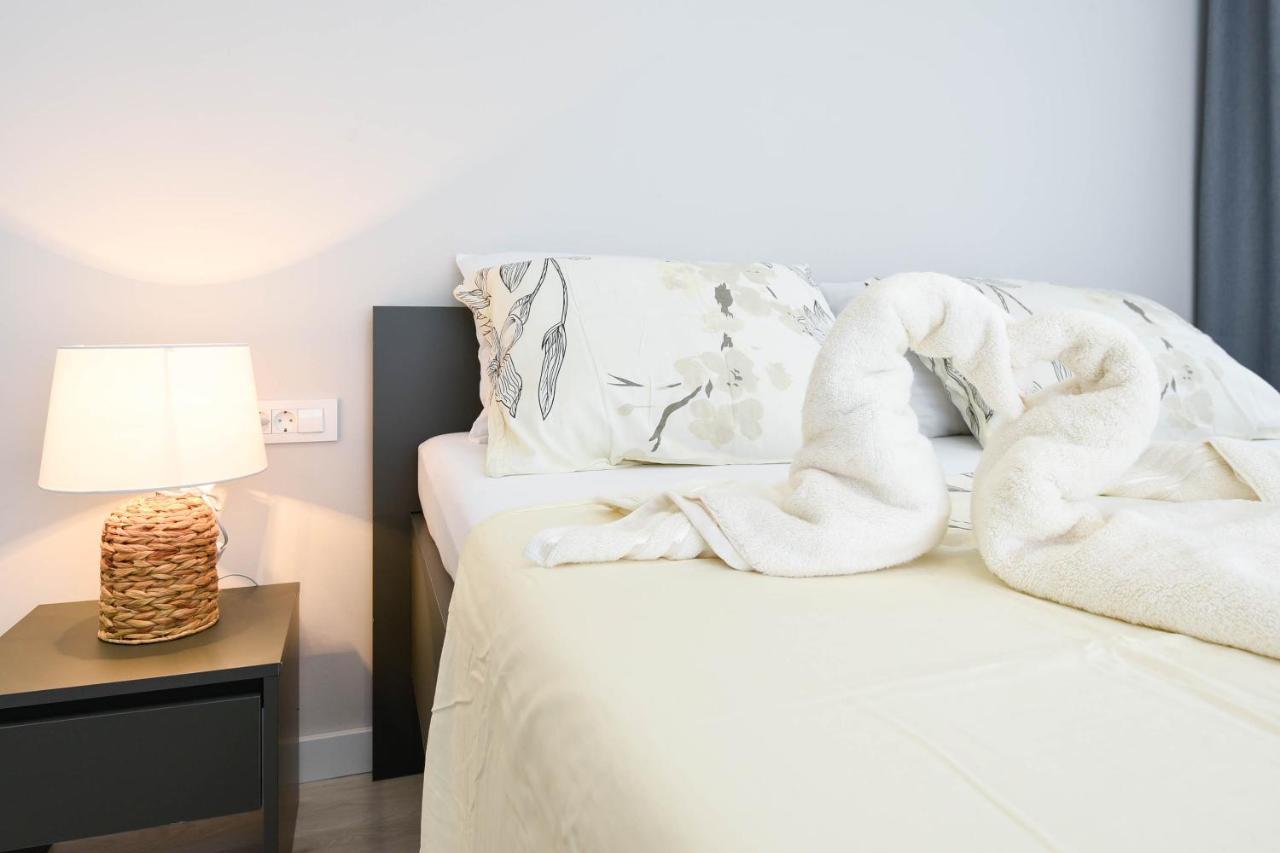 Sunny Day Luxury Holiday Apartments Orebić Esterno foto