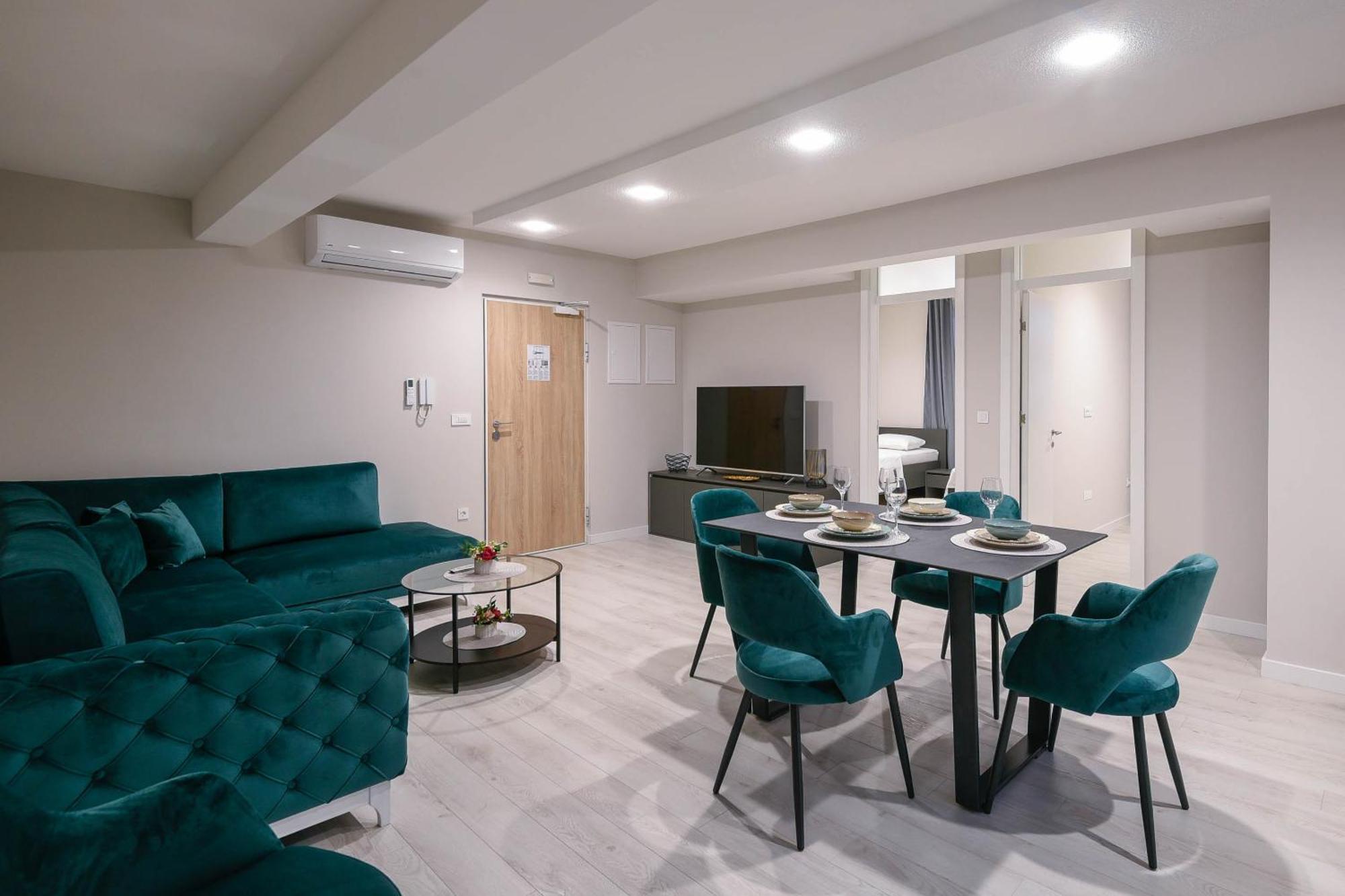 Sunny Day Luxury Holiday Apartments Orebić Esterno foto