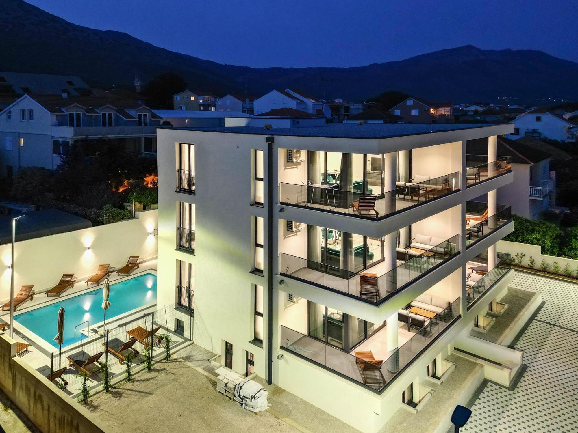 Sunny Day Luxury Holiday Apartments Orebić Esterno foto